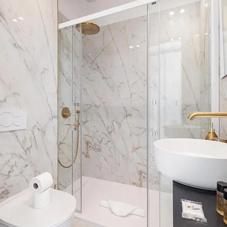 Pibonson - D Exception A - Luxe, Piscine Et